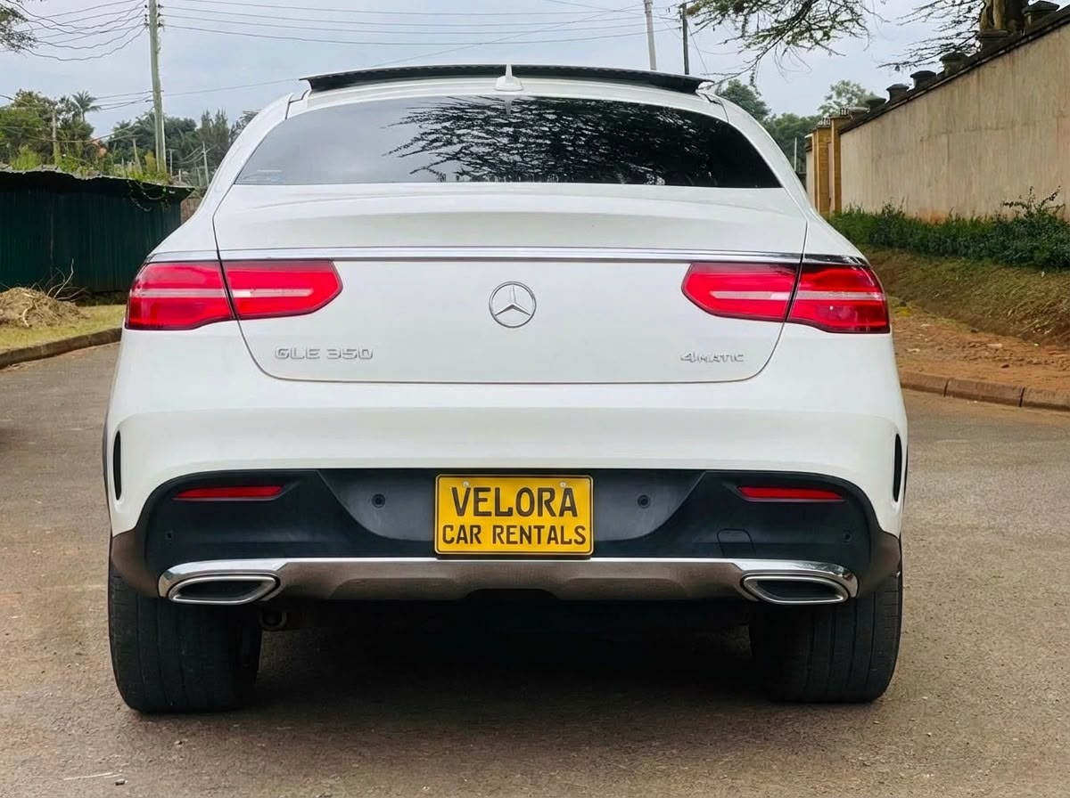 Mercedes-Benz GLE — Rear view
