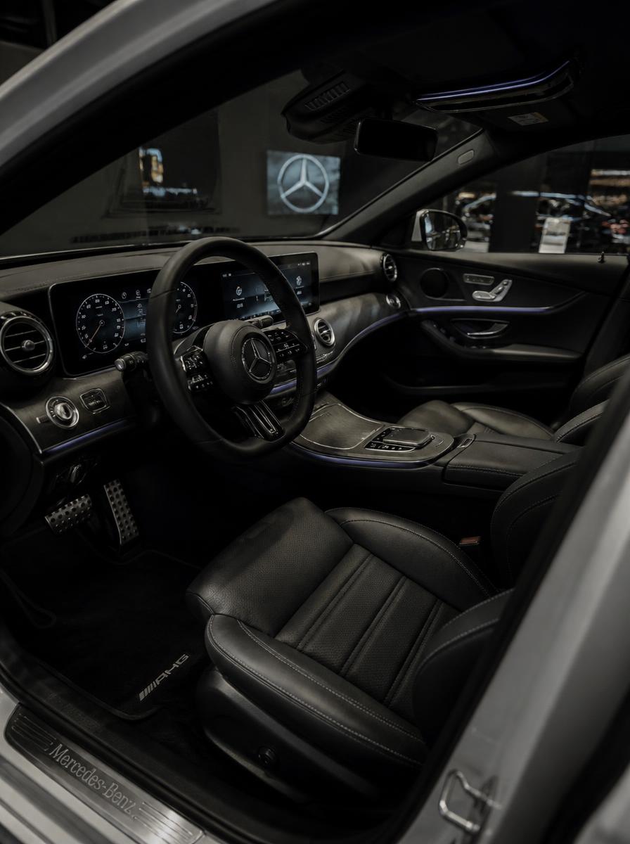 Mercedes-Benz E-Class — Interior view